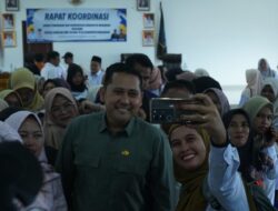 Bupati M. Syukur Soroti Ketimpangan Pendidikan dan Ingatkan ASN Utamakan Pengabdian
